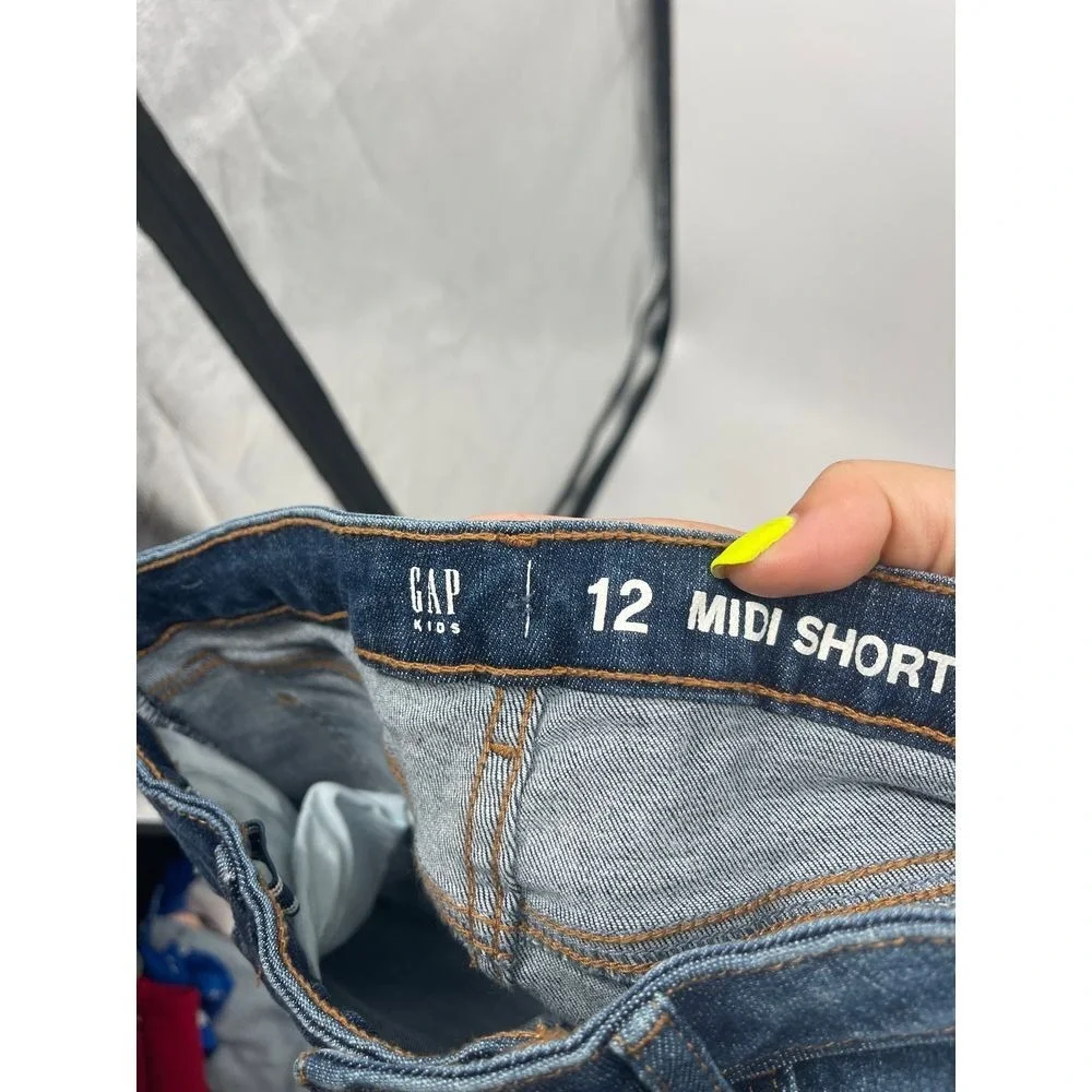 GAP‎ girls size 10/12 Denim Shorts - Casual Chic